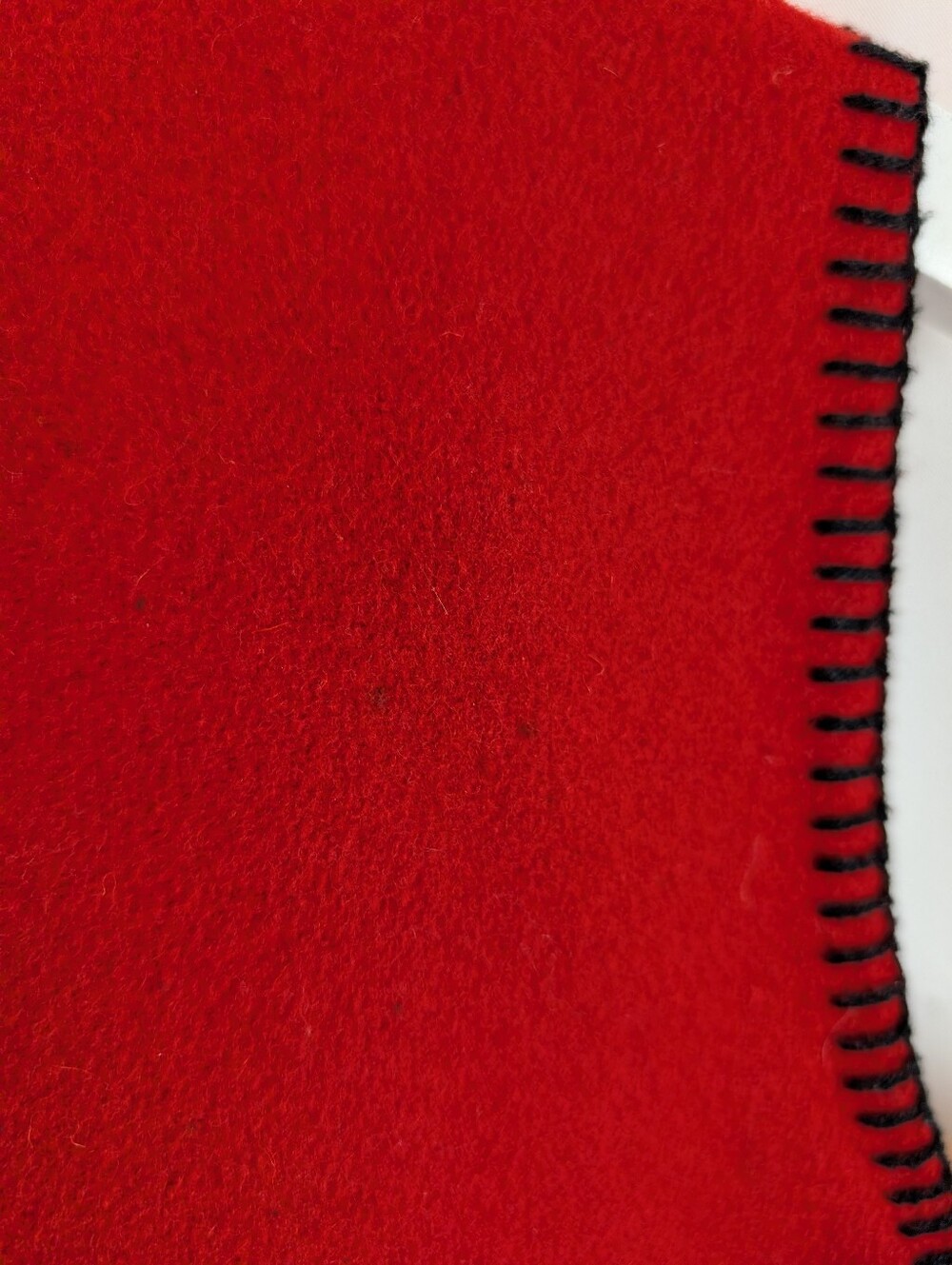 Vintage Ivalu Red Wool Vest Inuit Art Button | Made in Canada | Whipstitch Trim - Picture 4 of 9